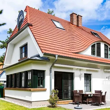 Aarhus * زنغست